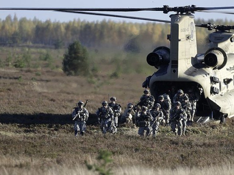 В НАТО подготовили доклад об уязвимости рубежей со стороны РФ