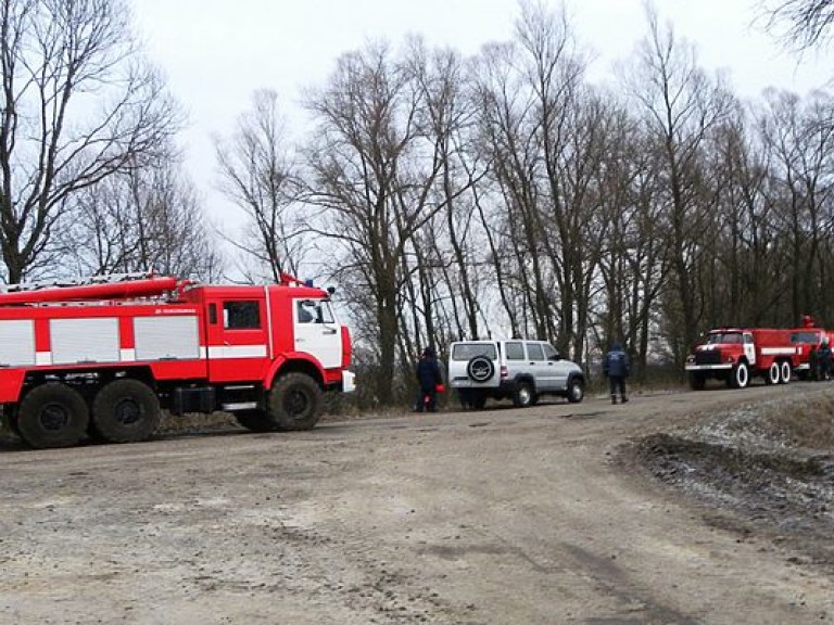 В Черниговской области спасатели остановили утечку газа из скважины