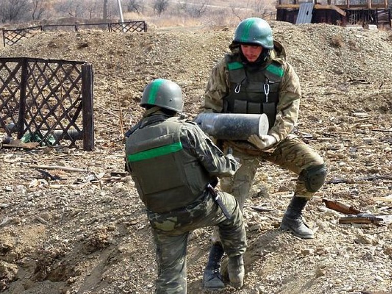 В Минобороны сообщили о сроках полного разминирования Донбасса