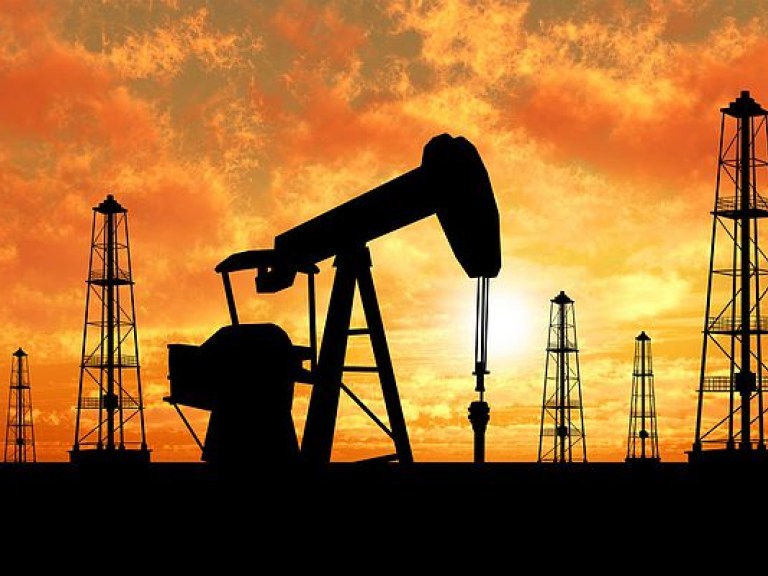 Нефть Brent торгуется выше 35 долларов за баррель