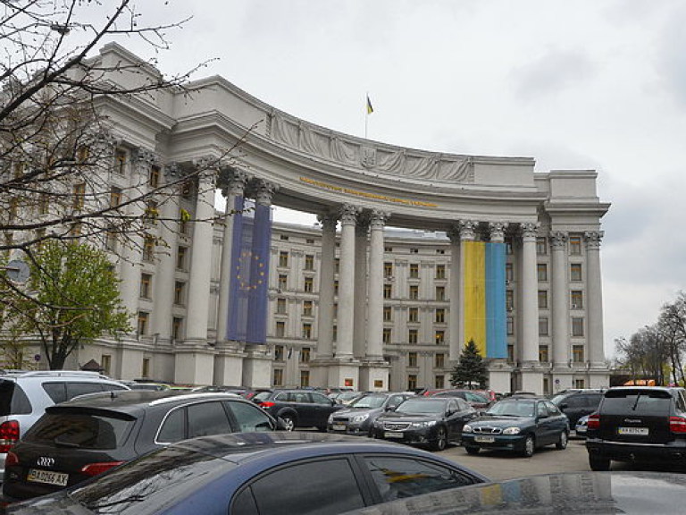 МИД Украины активно ведет переговоры по упрощению визового режима с 30 странами