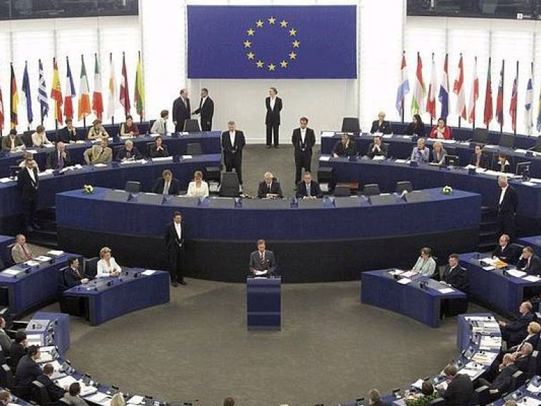 Миссия Европарламента рекомендует украинскому парламенту не отменять депутатскую неприкосновенность