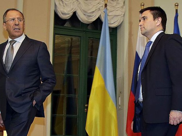 Климкин вручил Лаврову отчет о пытках украинцев на Донбассе