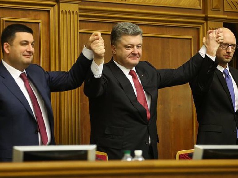 Уже в 2014 году Порошенко хотел видеть премьер-министром Гройсмана &#8212; политолог