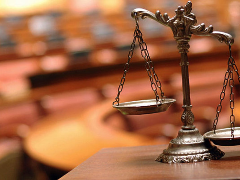 Судья-взяточник Швец находится под домашним арестом