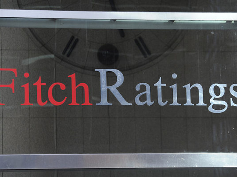 Агентство Fitch присвоило Киеву преддефолтный рейтинг, чтобы удержать инвесторов &#8212; экономист