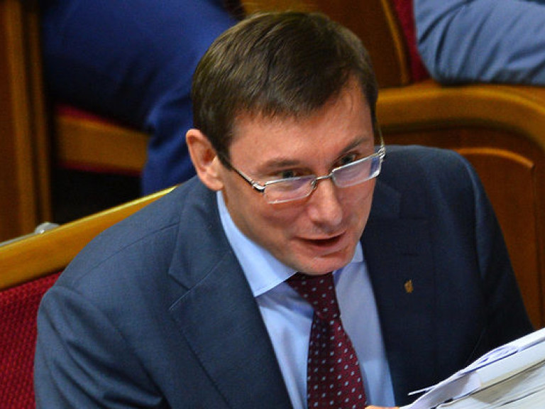 Луценко призвал Томенко и Фирсова вернутся во фракцию БПП ради исчерпания конфликта
