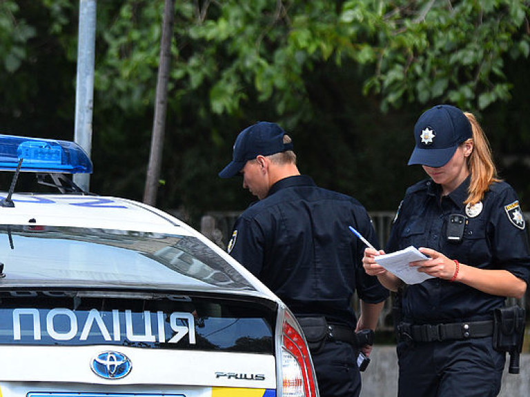 В Черкассах водитель сбила полицейского при попытке скрыться