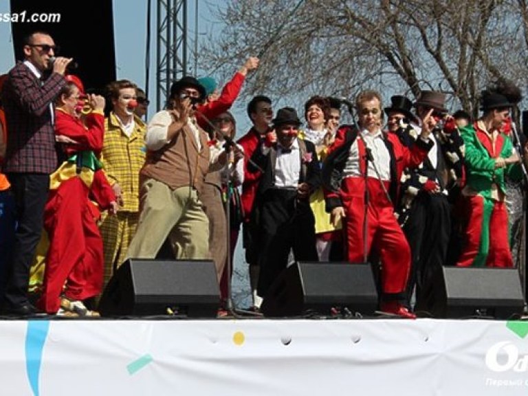 Одесса отметила юморину, прошел парад клоунов (ФОТО, ВИДЕО)