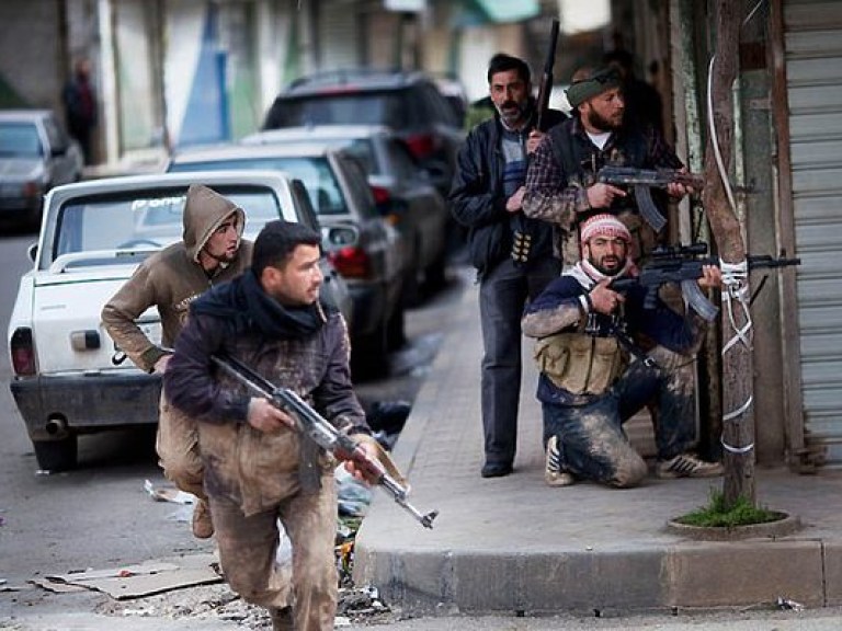 В Сирии от боевиков &#171;Исламского государства&#187; освободили город Эль-Карьятейн