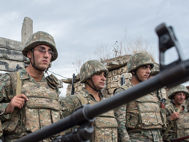 За сутки военные Армении 121 раз нарушили перемирие в Нагорном Карабахе – Минобороны Азербайджана