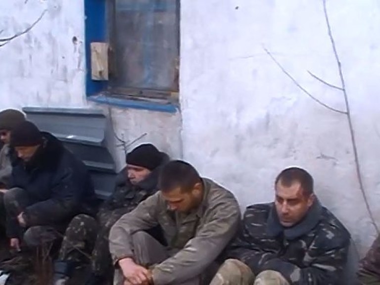 Боевики в Донбассе до сих пор удерживают в плену 114 украинцев