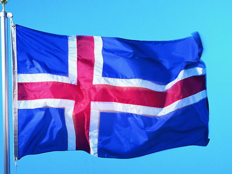 Из-за офшорного скандала в Исландии осенью проведут внеочередные парламентские выборы