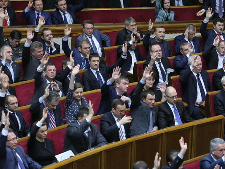 В НФ рассказали, при каких условиях проголосуют за отставку Яценюка