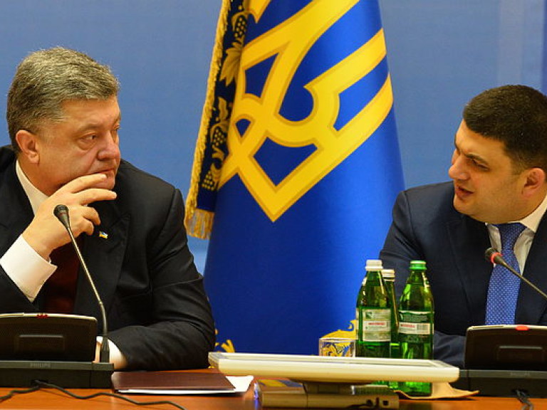 Угроза для Порошенко: Новый Кабмин станет «правительством Азарова» (ИНФОГРАФИКА)