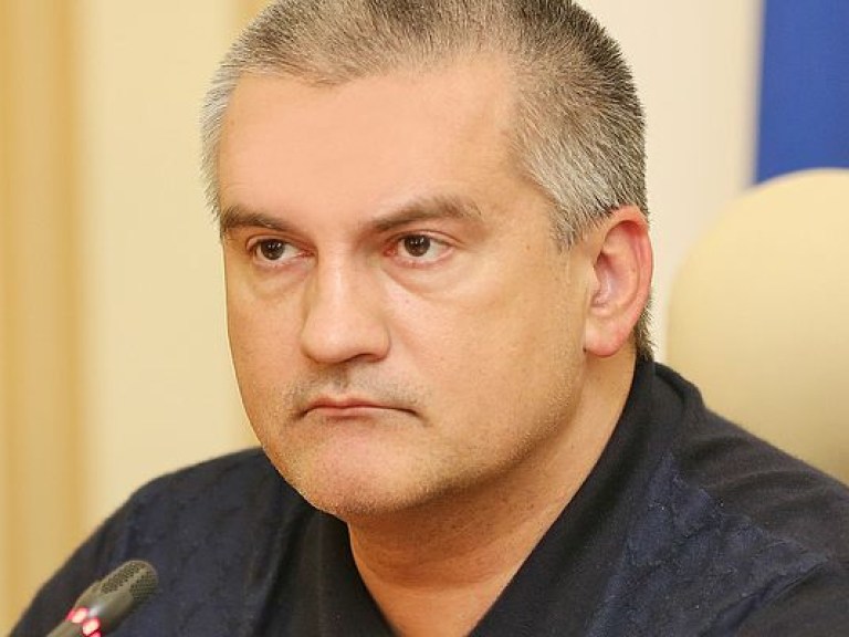 Суд дал разрешение на задержание и арест Аксенова