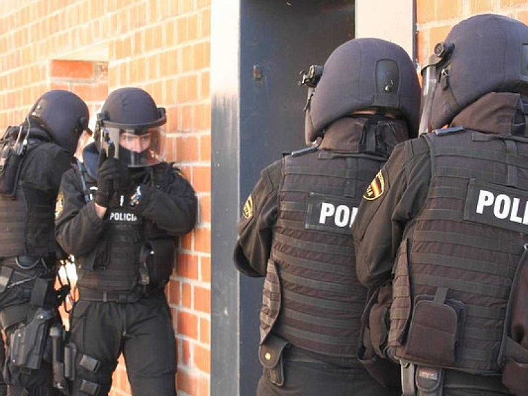 Испанская полиция задержала террориста, причастного к нападению на Charlie Hebdo