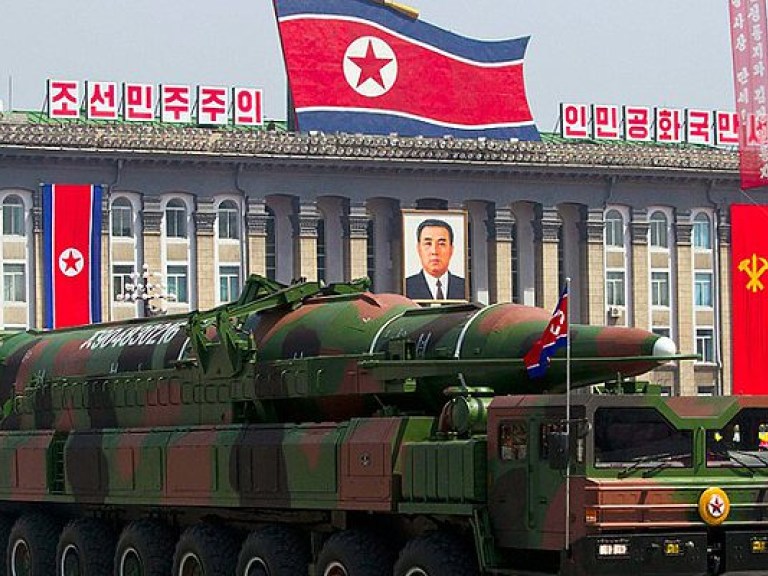 Военным КНДР не удалось запустить баллистическую ракету средней дальности