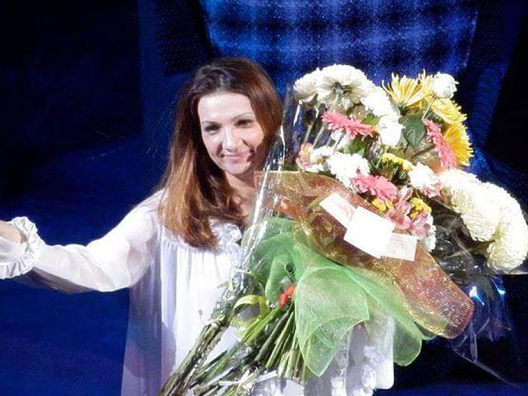 Ольга Микитенко пригласила зрителей на свой концерт 16 апреля