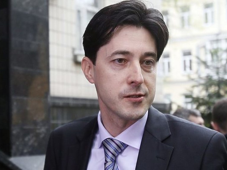 Касько явился в ГПУ на допрос по делу о Майдане