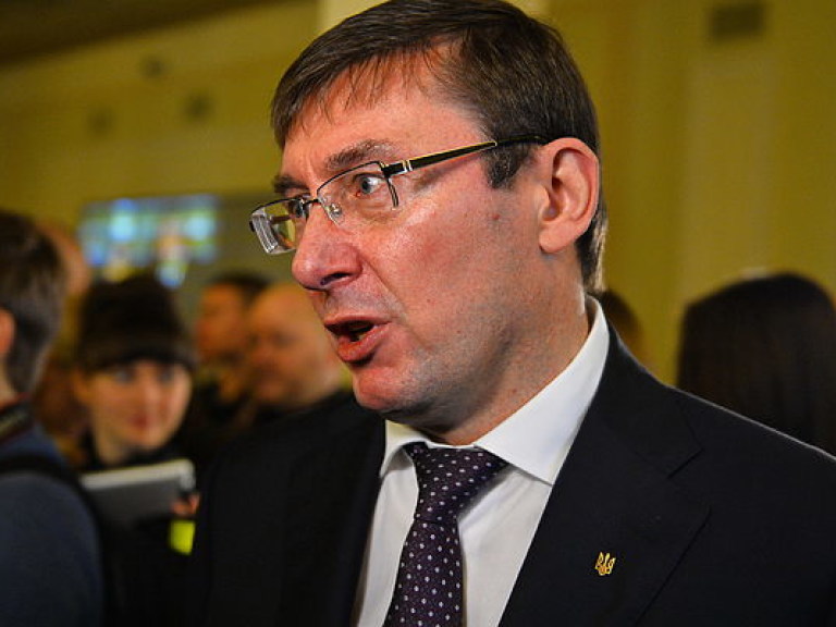 Генпрокурор по-украински: кандидат по закону или закон под кандидата? (ИНФОГРАФИКА)