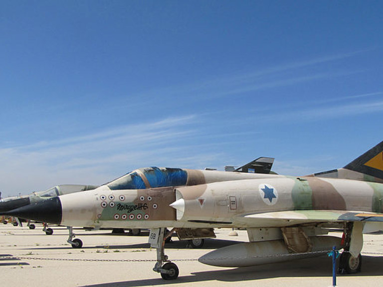 Войска РФ в Сирии обстреляли военные самолеты Израиля – СМИ