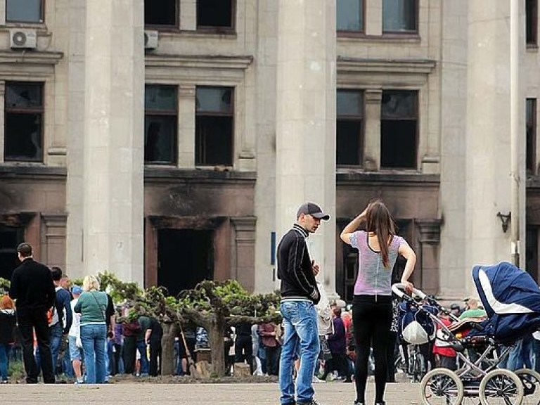 В ЕС призвали украинские власти провести независимое расследование Одесской трагедии