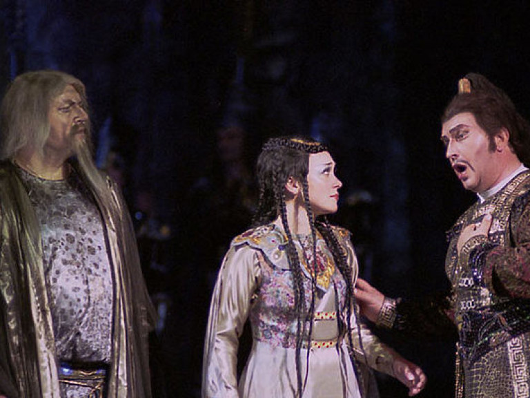 В репертуаре Национальной оперы на май  — «Макбет», «Кармен» и «Турандот»