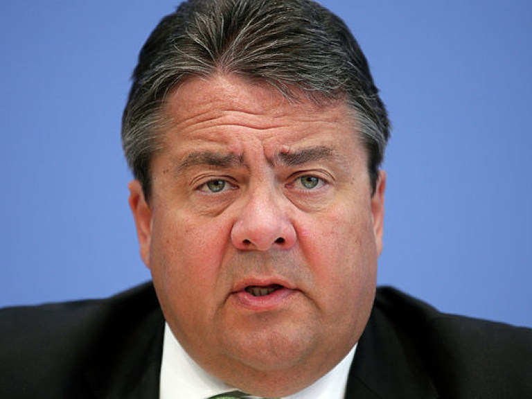 Вице-канцлер Германии выступил за списание части госдолга Греции