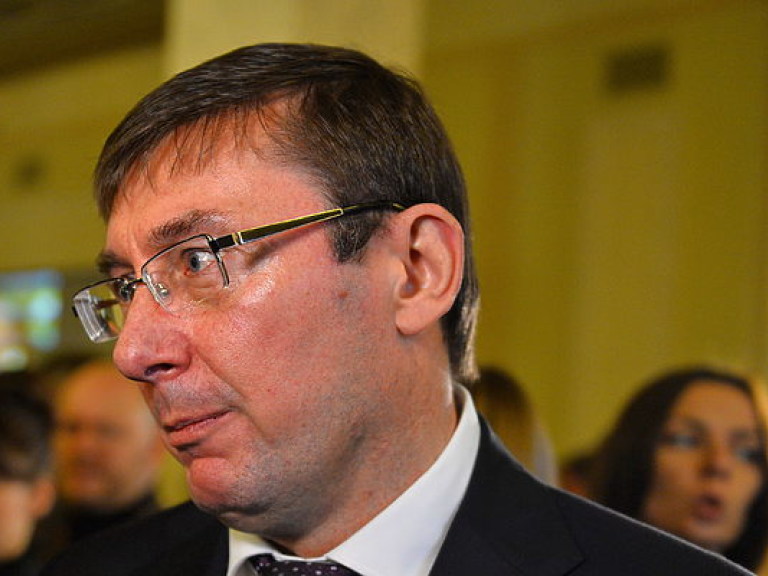 После обсуждения с Луценко в НФ решили поддержать законопроект о прокуратуре — Бурбак
