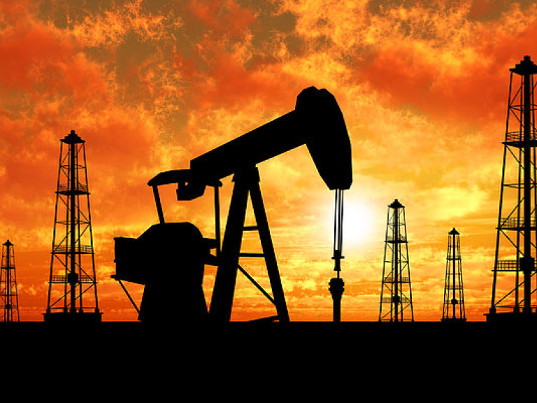 Цена нефти снизилась до 45,31 доллара за баррель