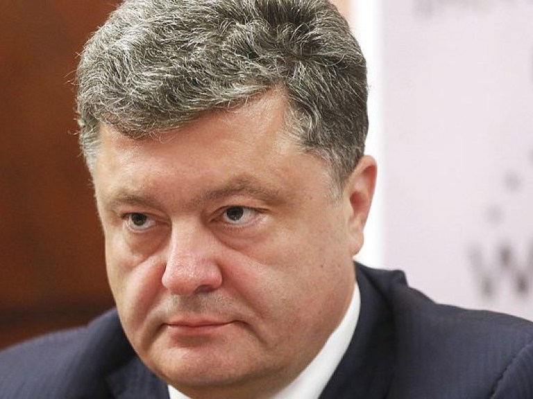 Раскрытие офшоров украинских политиков было санкционировано Западом  – политолог