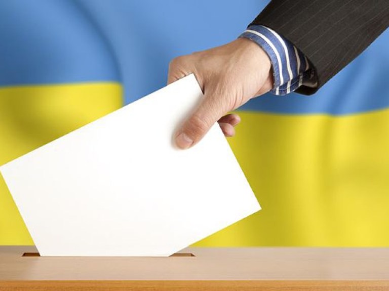 Центризбирком назначил промежуточные выборы на округе Еремеева