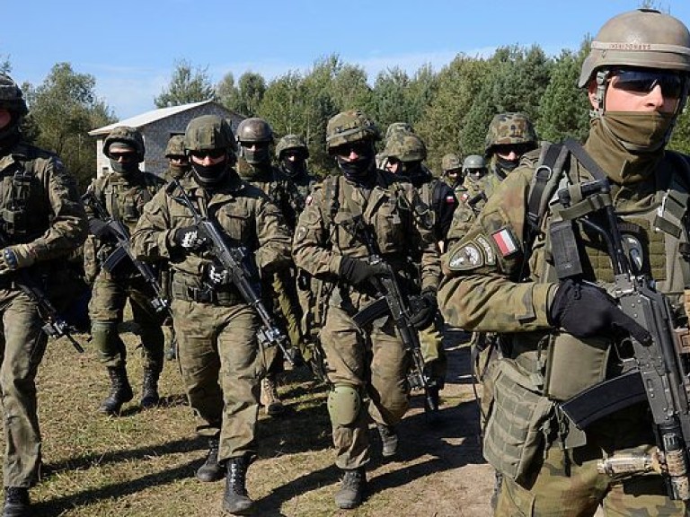 В Польше будет значительно увеличен военный контингент