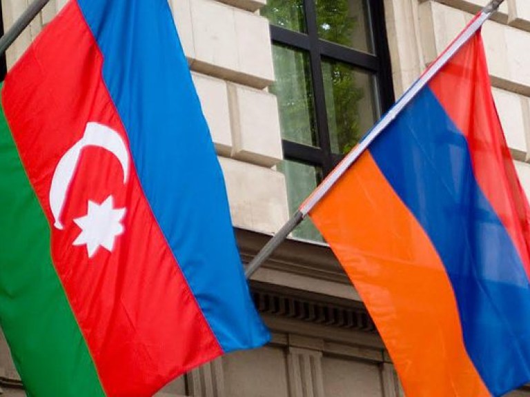 Армения и Азербайджан договорились о перемирии в Нагорном Карабахе