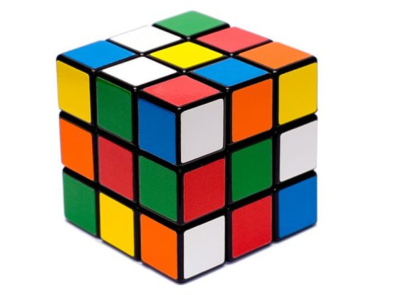 Сегодня  День рождения кубика Рубика