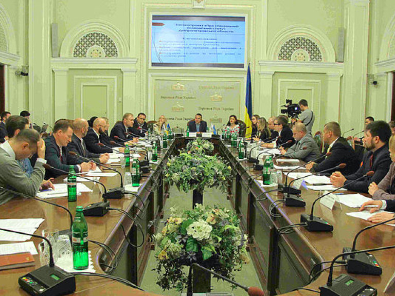 В Раде обсуждают принятие законопроекта о специальном экономическом статусе Днепропетровщины