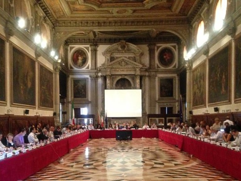 Венецианская комиссия призвала депутатов Рады принять судебную реформу