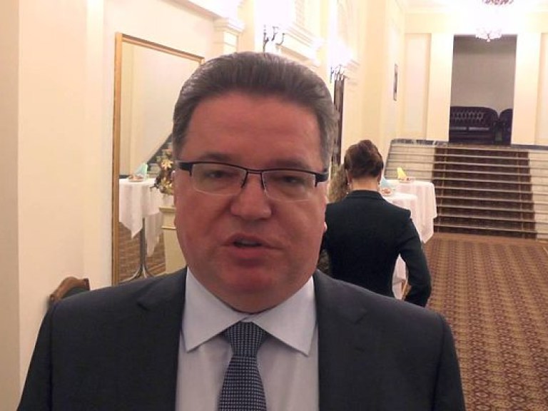 Транш в 1,7 млрд долларов от МВФ – не решающая сумма для Украины – эксперт