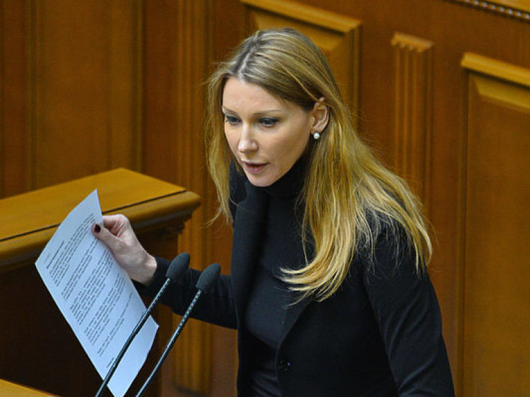 Червакова «подставила» коллег-депутатов своим постановлением о роспуске поселкового совета Киевской области