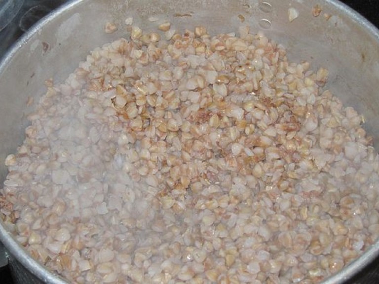 На украинском рынке есть дефицит гречки — экономист