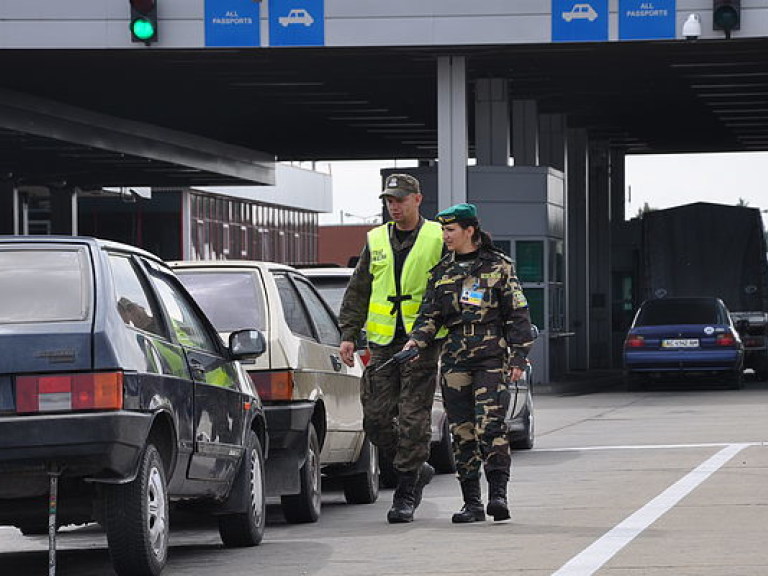 На КПП с Польшей образовались очереди из 1 170 авто