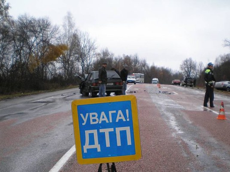 ДТП с автобусами в Мариуполе: десять пострадавших (ФОТО)