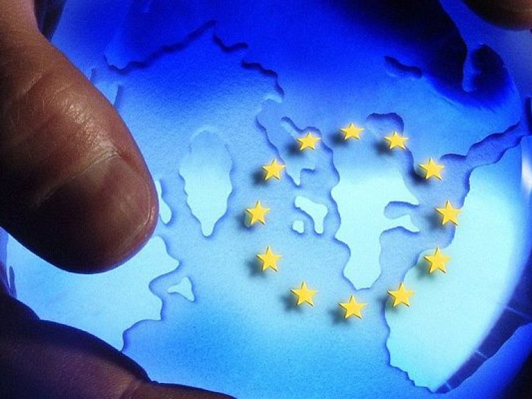 Шульц предостерег другие страны ЕС от решений о выходе из Сообщества