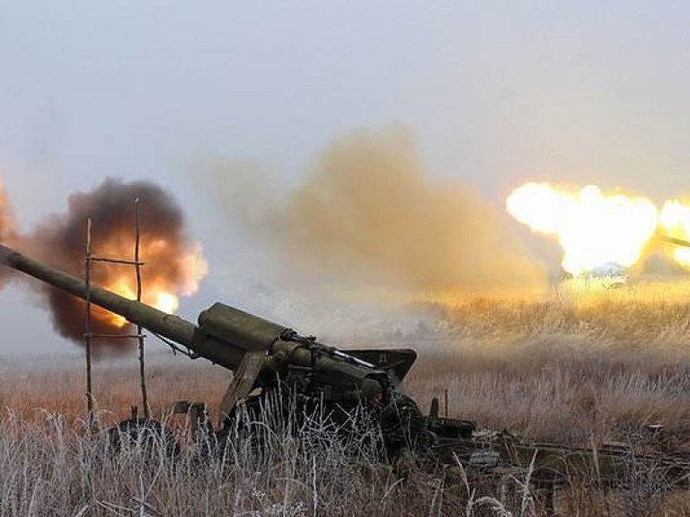 За сутки позиции ВСУ на Донбассе обстреляли 50 раз