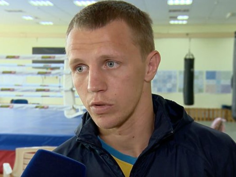 Украинский боксер победил на турнире в Баку