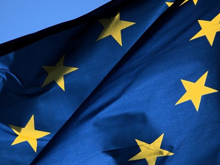 Комитет Европарламента рекомендовал предоставить Украине безвизовый режим с ЕС