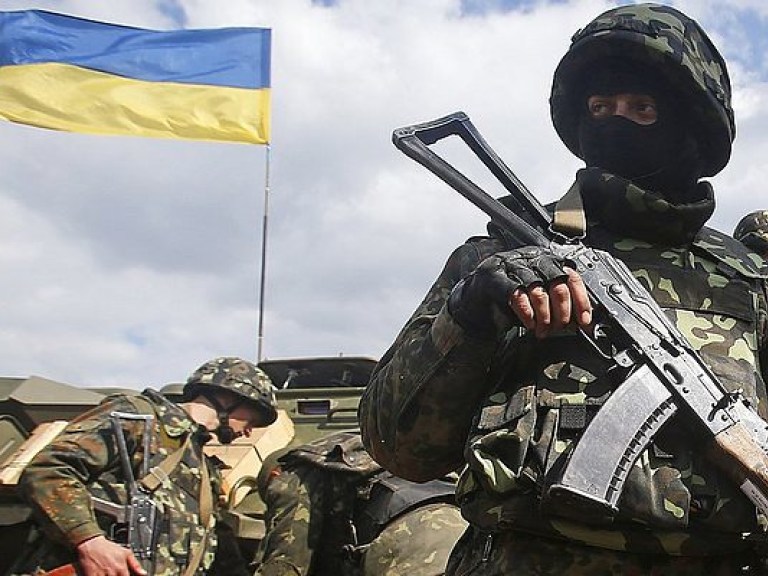 За сутки в зоне АТО двое военных погибли, шестеро получили ранения — АП