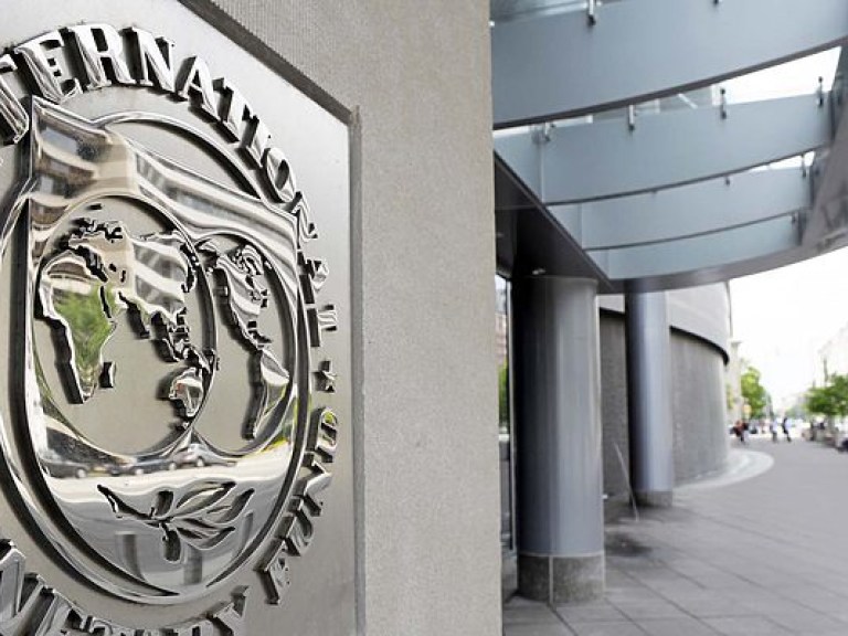 Техническая миссия МВФ прибывает в Украину
