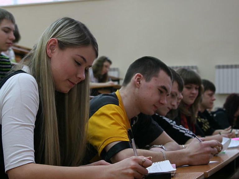 Система «деньги ходят за студентом» угробит высшее образование в Украине — эксперт